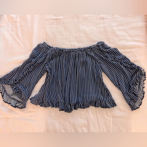 American Eagle Outfitters Off The Shoulder Navy Blue Striped Top - Picture 1 of 3